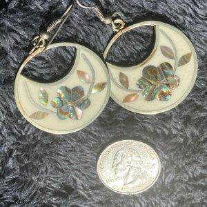 VINTAGE ALPACA MEXICO ABALONE FLORAL HOOP EARRINGS